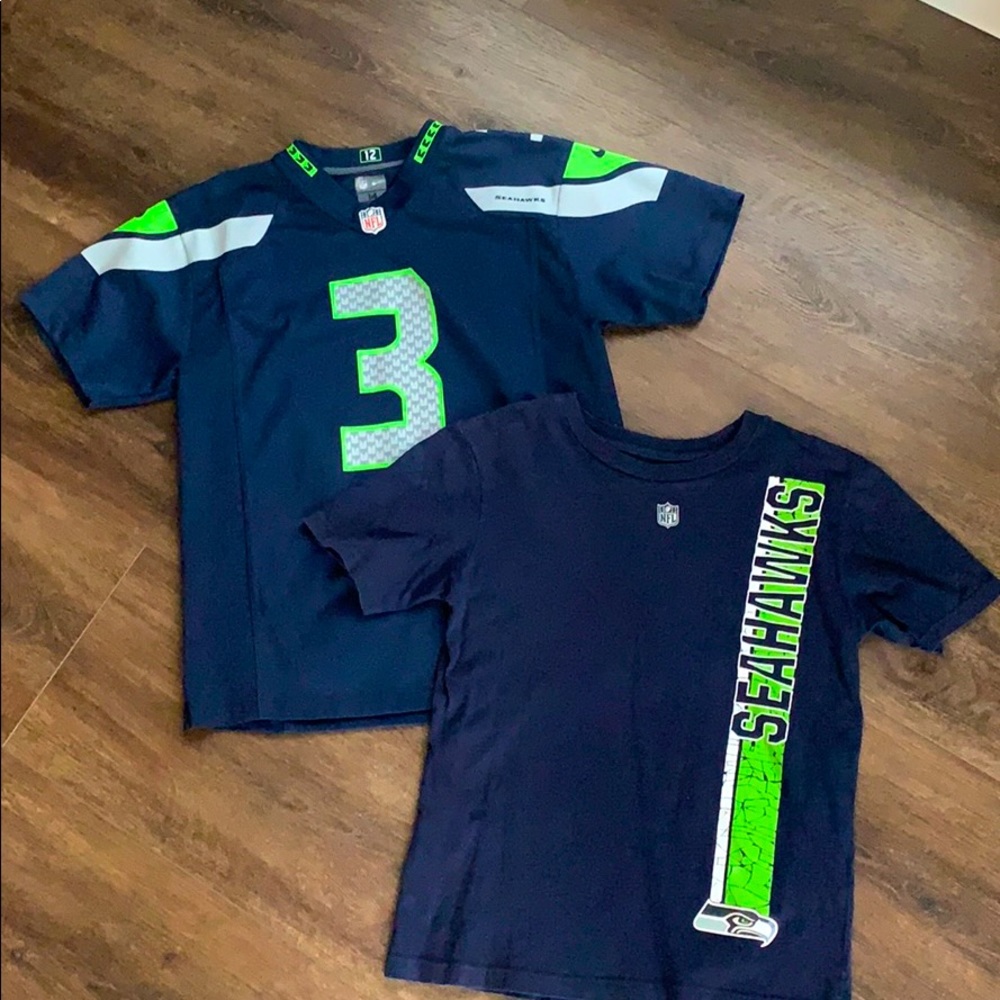 Seahawks jersey and T-shirt
